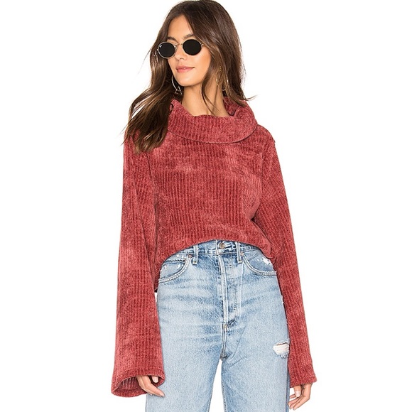NWT MINKPINK Whole Hearted Cropped Sweater Masala - Picture 1 of 4